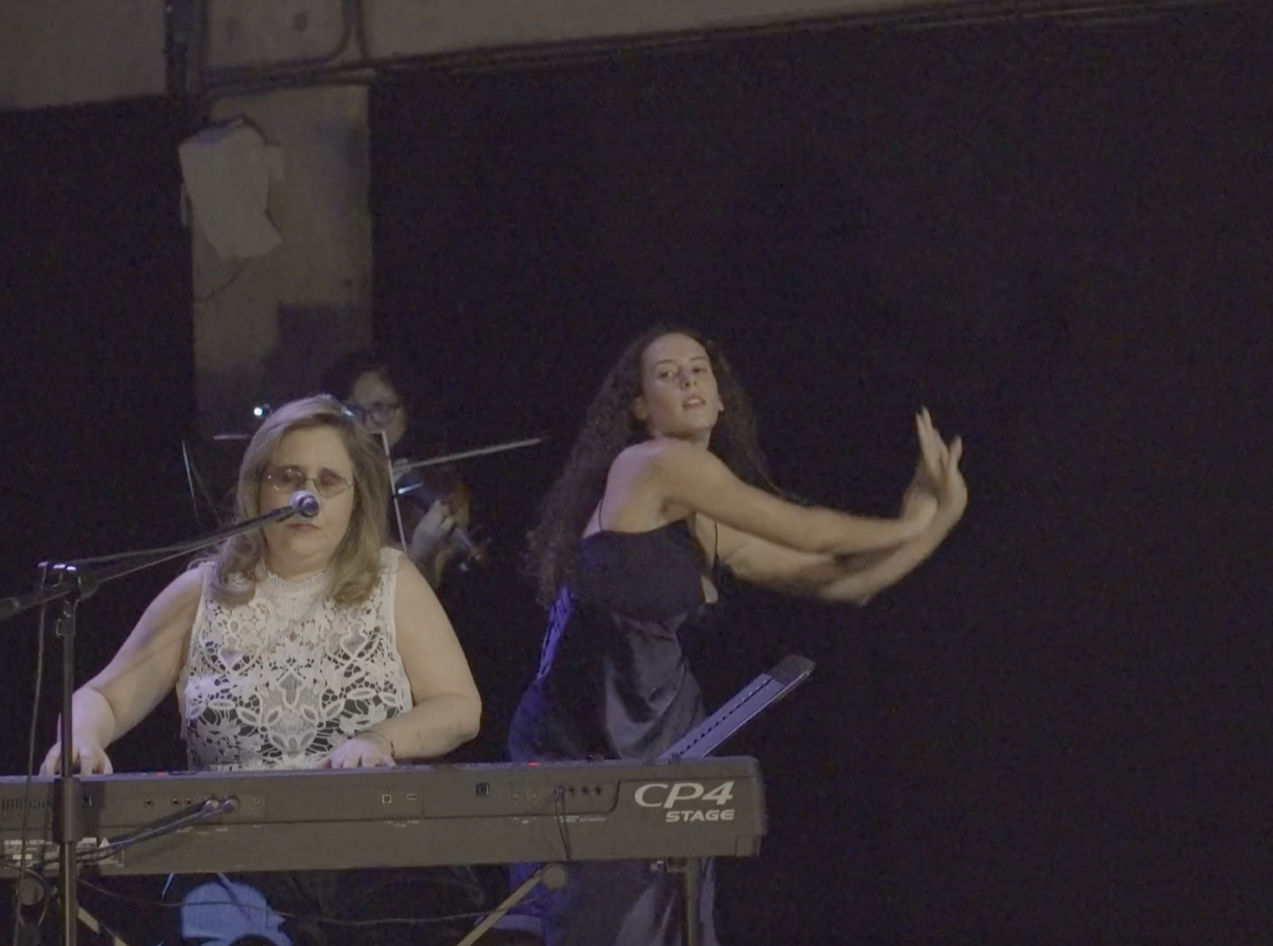 Huellas y Cantos concert photograph 21